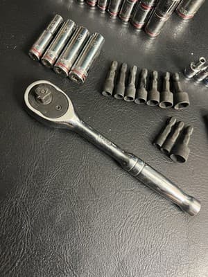 KOBALT #1151719 52-Piece Pro 90 Ratchet Mechanics Tool Socket Set SAE Metric - Thumbnail 15