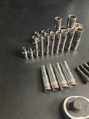 KOBALT #1151719 52-Piece Pro 90 Ratchet Mechanics Tool Socket Set SAE Metric - Thumbnail 2
