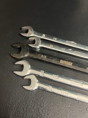 DeWALT 5 Pc Metric SAE Combination Wrench Set DWMT72166 Pro 12 13 5/8 1/2 7/16 - Thumbnail 2