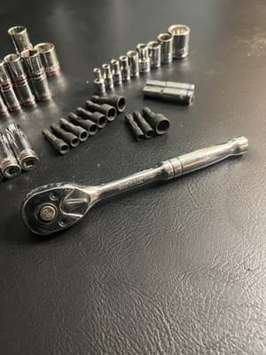 KOBALT #1151719 52-Piece Pro 90 Ratchet Mechanics Tool Socket Set SAE Metric - Thumbnail 16