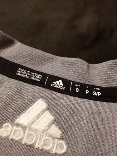 Seattle Kraken Hockey League Adidas Mens S - M Aditeam Practice Jersey Grey #42 - Thumbnail 3