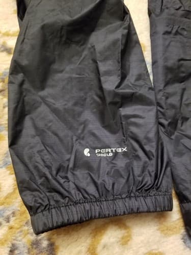 Outdoor Research Mens M Helium Packable Jacket Pertex Shield Black Medium 2011 - Thumbnail 9