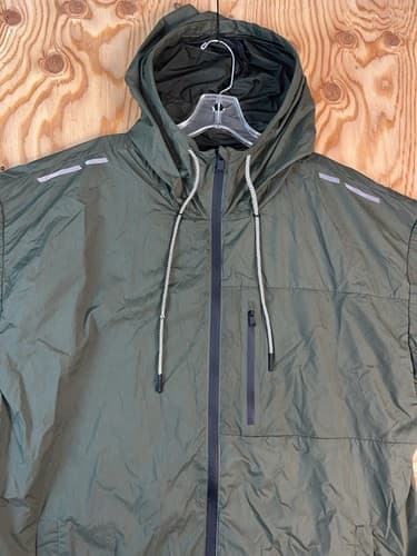 BYLT Dawnbreaker Jacket Mens XXL Green Premium Basics Packable Windbreaker Coat - Thumbnail 8