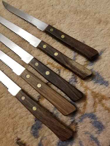 Set Of 5 Vintage Japan Stainless Steel Steak Knife Lot Serrated Set Wood 2 Pin - Thumbnail 2
