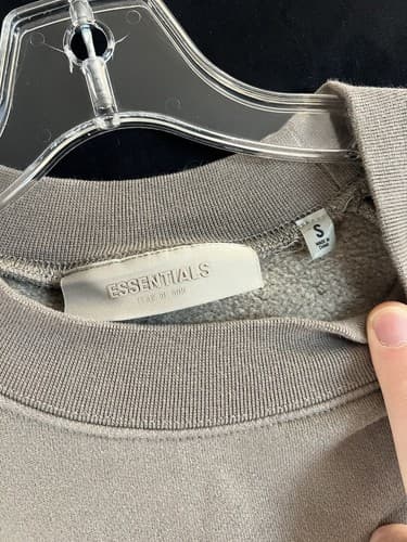 Fear Of God Essentials Crew Neck Sweatshirt Beige Mens Small Long Sleeve Sweater - Thumbnail 6