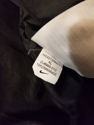 Nike Sportswear Women's Therma Repel Puffer Jacket Black DJ6995-010 Size XL - Thumbnail 9