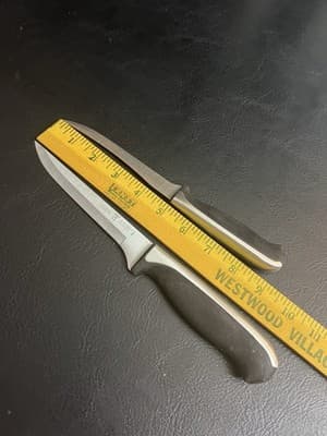 J.A. HENCKELS Fine Edge Synergy 5" Tomato + Boning Fillet Knife 15550-130 + 140 - Thumbnail 10