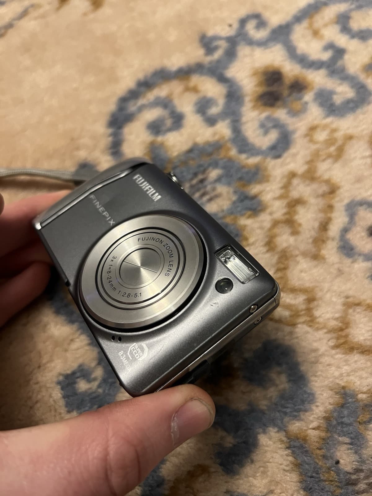 Fujifilm Finepix F45 FD Digital Camera for Parts or Repair ONLY - Thumbnail 11