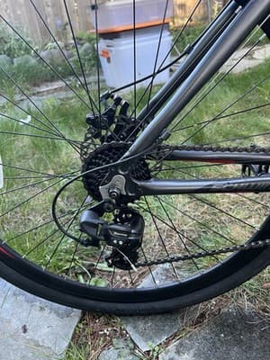 Schwinn 700C M DSB Sport Hybrid Bike Black Red Disc Brakes Shimano Tourney Light - Thumbnail 11