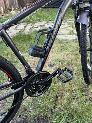 Schwinn 700C M DSB Sport Hybrid Bike Black Red Disc Brakes Shimano Tourney Light - Thumbnail 10