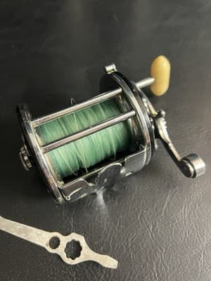 VTG PENN Reels LEVELINE 350 Saltwater Conventional Fishing Reel Surf Level Line - Thumbnail 12