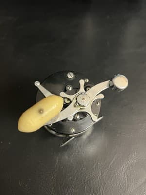 VTG PENN Reels LEVELINE 350 Saltwater Conventional Fishing Reel Surf Level Line - Thumbnail 4