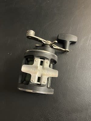 Penn 320 GT2 4.3:1 Trolling Super Levelwind Fishing Reel Right Hand + Box Manual - Thumbnail 14