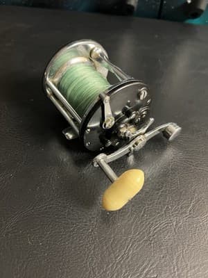 VTG PENN Reels LEVELINE 350 Saltwater Conventional Fishing Reel Surf Level Line - Thumbnail 2