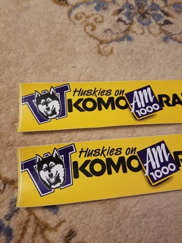 Lot Of 2 VTG Washington Huskies Football Bumper Stickers KOMO AM 1000 USA - Thumbnail 3