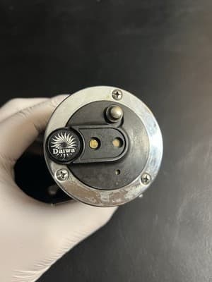 Vintage Daiwa SEALINE 27H Level Wind Trolling Fishing Reel Made in Japan - Thumbnail 4