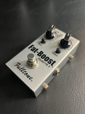 Fulltone Fat boost FB-3 Guitar Effects Pedal Overdrive Boost Distortion READ MOR - Thumbnail 2