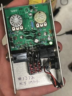 Fulltone Fat boost FB-3 Guitar Effects Pedal Overdrive Boost Distortion READ MOR - Thumbnail 12