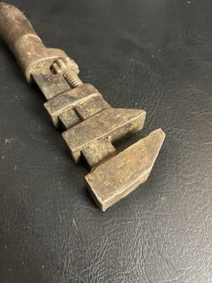 Antique USA Marked Monkey Wrench Adjustable Pipe Wrench 1800's Wood Handle W&B - Thumbnail 8