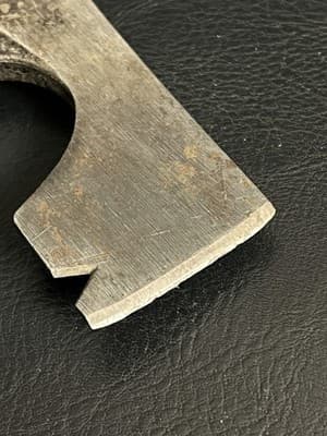Milwaukee 15 Oz. Drywall Hammer with Axe 48-22-9060 Used - Thumbnail 9