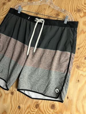 Vuori Cruise Board Shorts Mens 38 Gray Stripe Drawstring Pockets Beach Swim V314 - Thumbnail 2