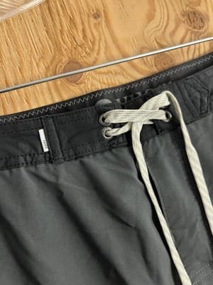 Vuori Cruise Board Shorts Mens 38 Gray Stripe Drawstring Pockets Beach Swim V314 - Thumbnail 4