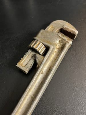 SCHICK 18” Aluminum Pipe Wrench w/ Teeth Vintage USA Made Alcoa - Thumbnail 10