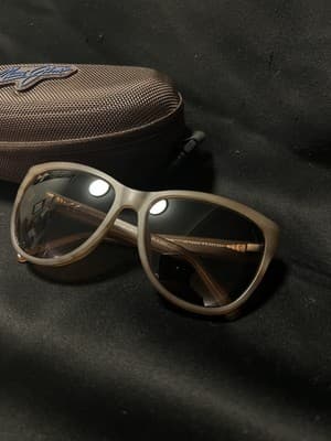 NICE! Maui Jim ‘AILANA’ MJ273N-22M Matte Brown Frame & Polarized Lens 57 18 135 - Thumbnail 2
