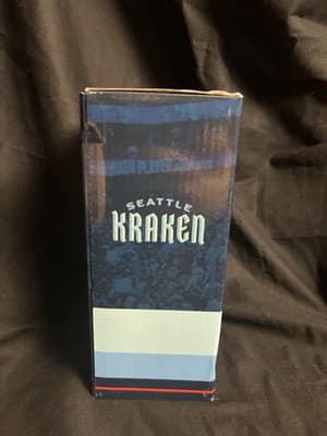 Brandon Tanev Starbucks Bobblehead Seattle Kraken Stadium Giveaway 2022 New - Thumbnail 5