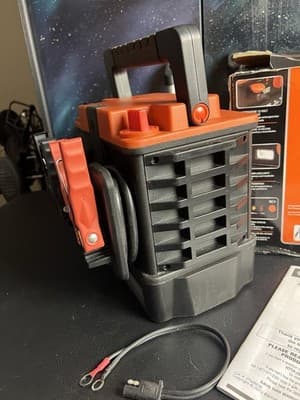 Black & Decker J752BCB 375A Jump Starter 2A Battery Charger Maintainer COMPLETE - Thumbnail 9