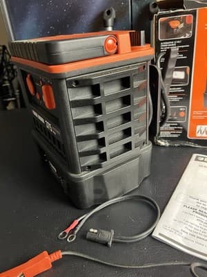 Black & Decker J752BCB 375A Jump Starter 2A Battery Charger Maintainer COMPLETE - Thumbnail 13