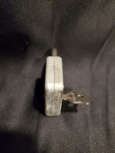 Vintage Master Lock Co. # 66 Padlock ~ Lock with Key - Thumbnail 5