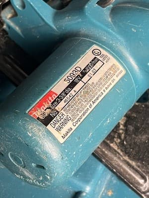 Makita 5093D Mini Circular Saw Electric With 2 Batteries, Charger, Case, Blades - Thumbnail 7