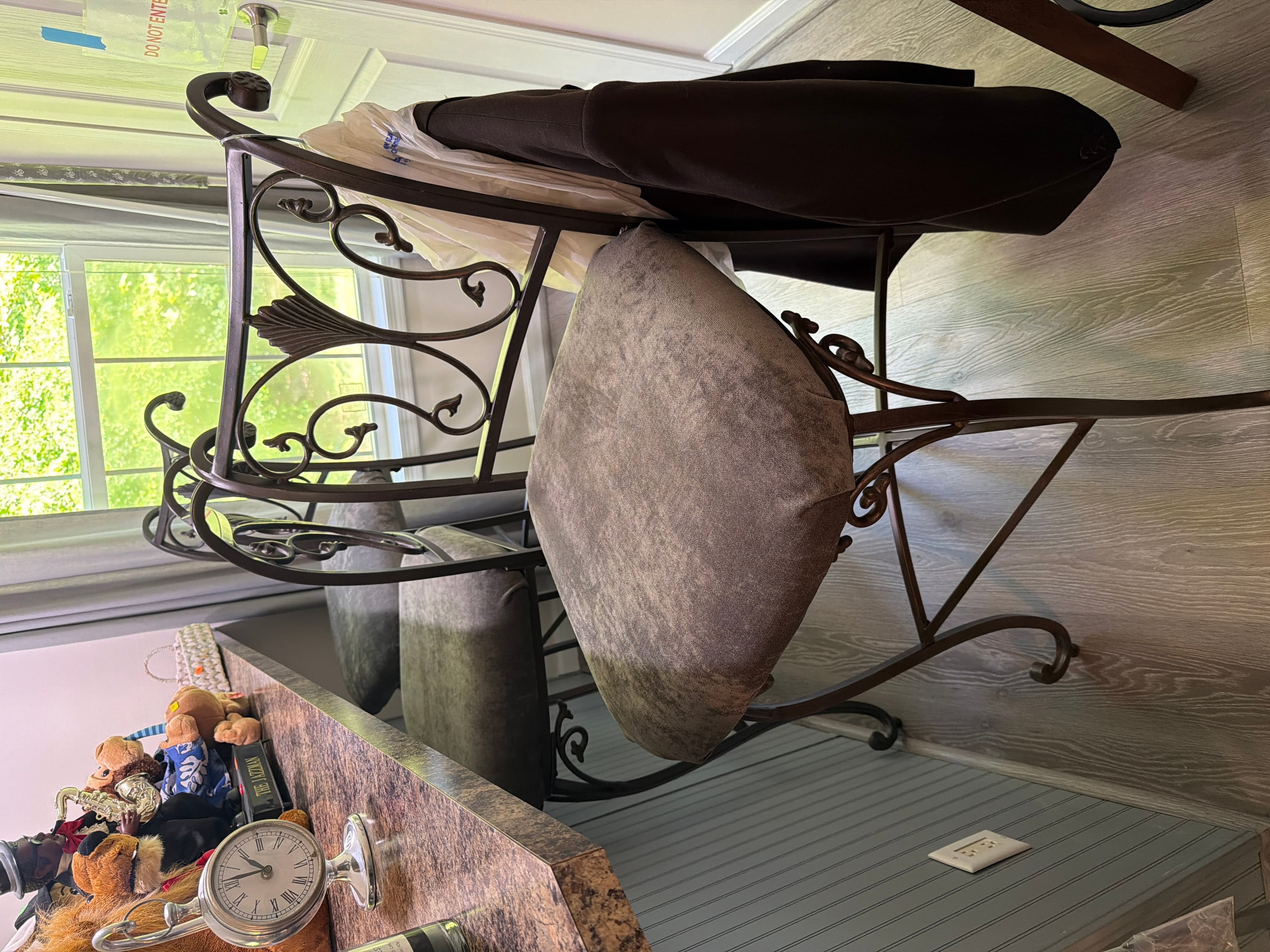 Wrought Iron Swivel Bar Stools (4)with Cushioned Seats - Image 1