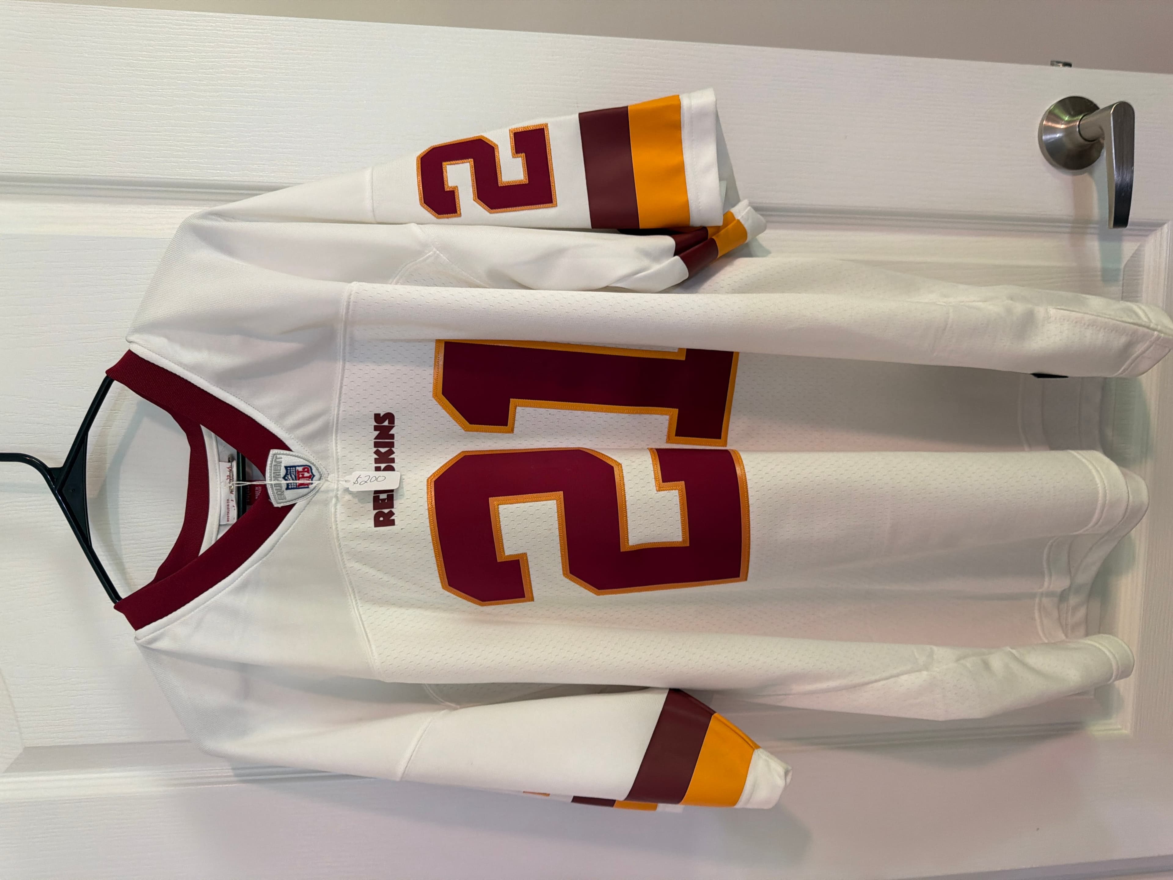 NFL Washington Redskins Sean Taylor Jersey #21 - Image 1