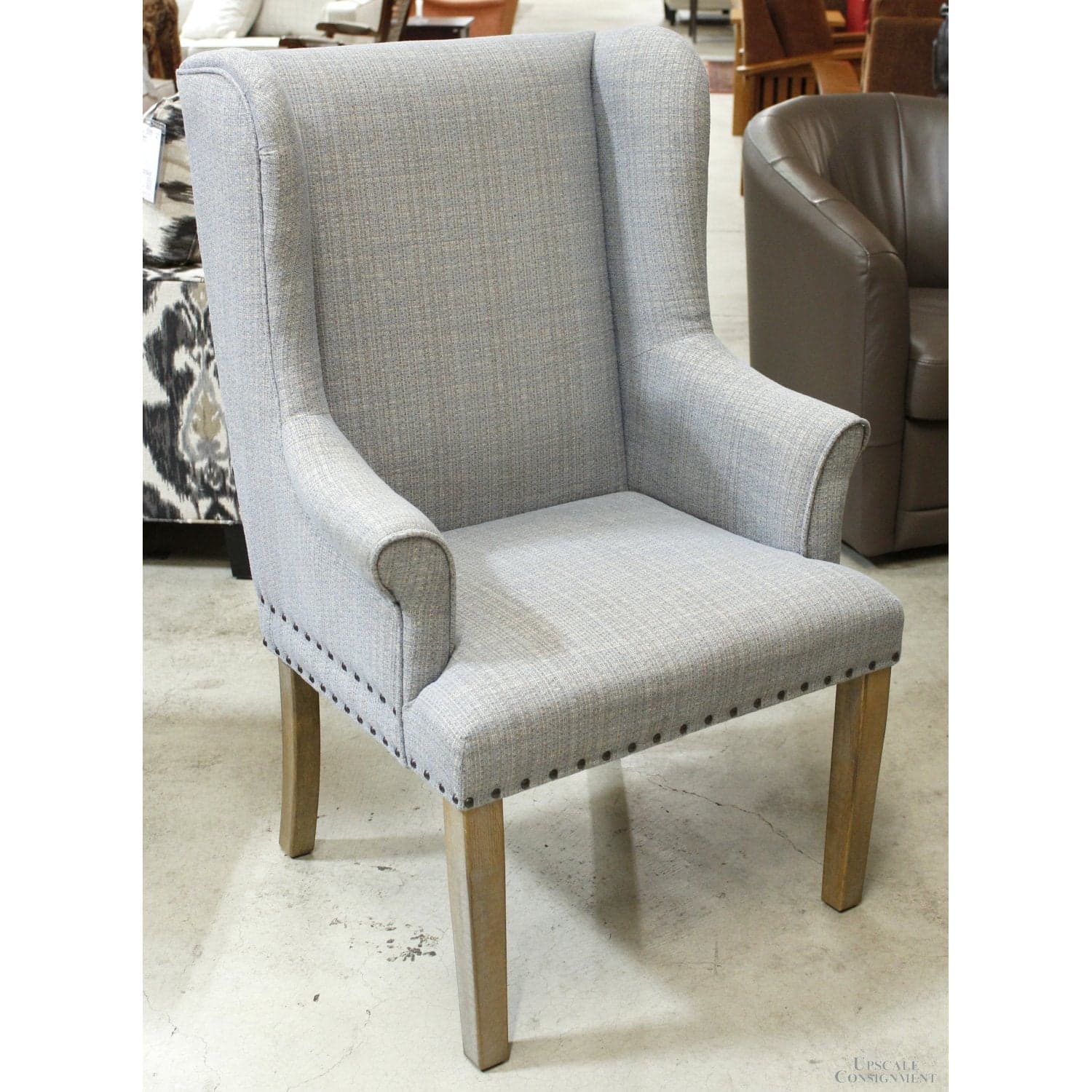 Ashley "Ollesburg" Gray Wingback Chair - Gray - Thumbnail 3
