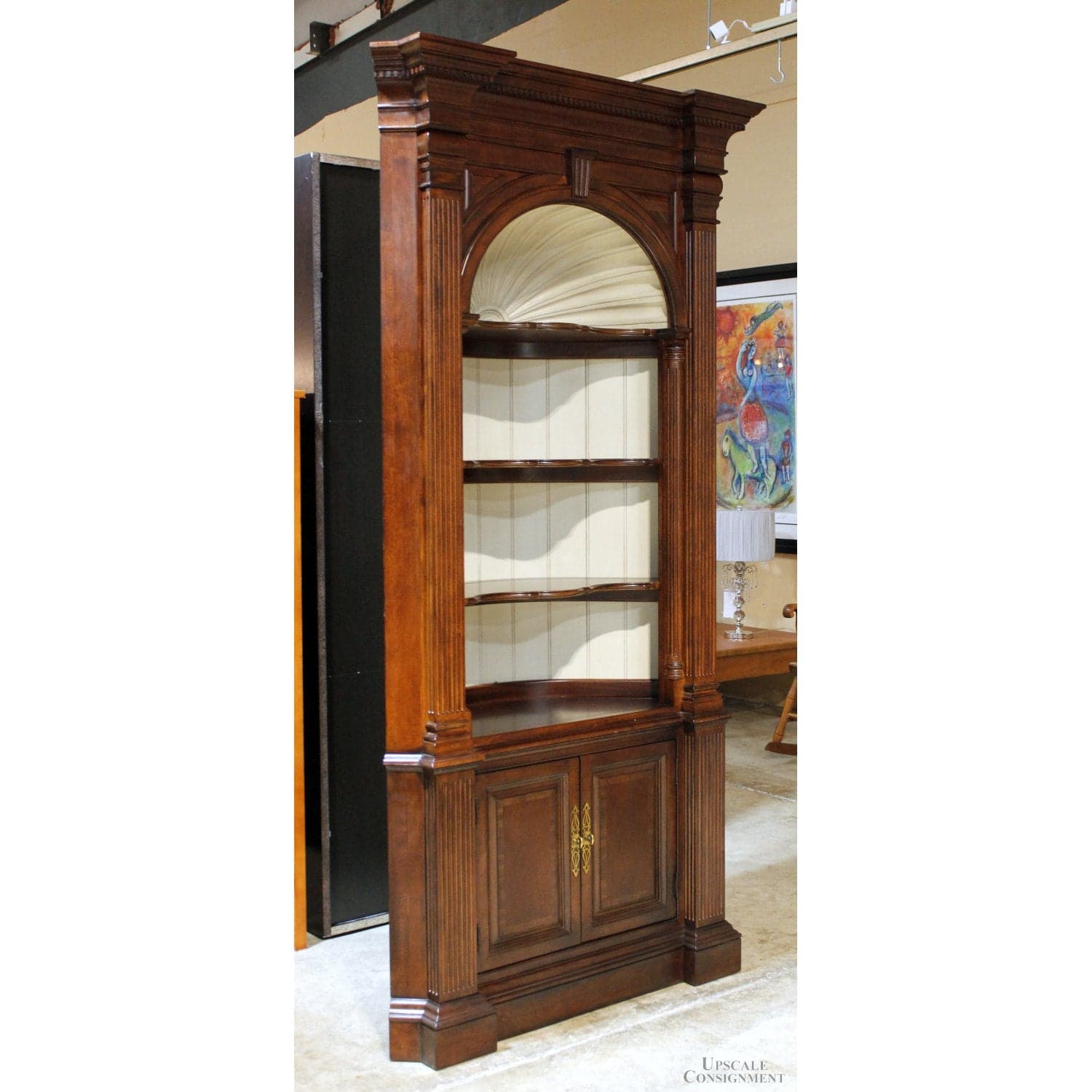 Corner Cabinet w/Shell Top - Thumbnail 3