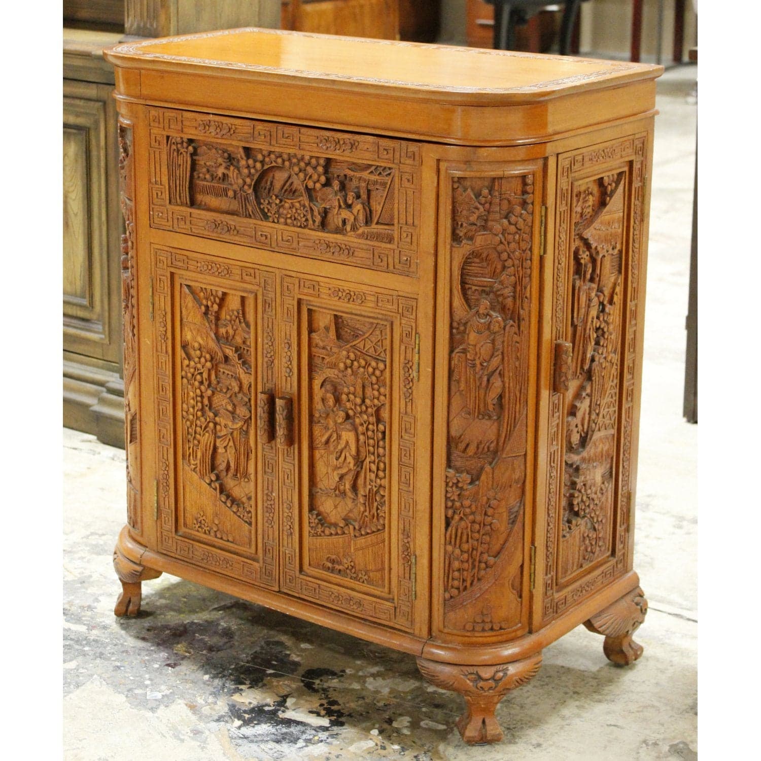 Asian Style Ornately Carved Bar Cabinet w/Elevator Lift - Thumbnail 13