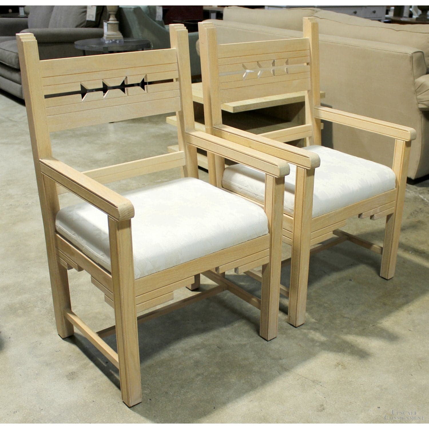Stone Creek Pair of Arm Chairs - Light finish - Thumbnail 2