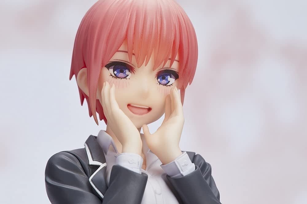Taito The Quintessential Quintuplets Coreful Figure Nakano Ichika ~Uniform ver~ - Thumbnail 6