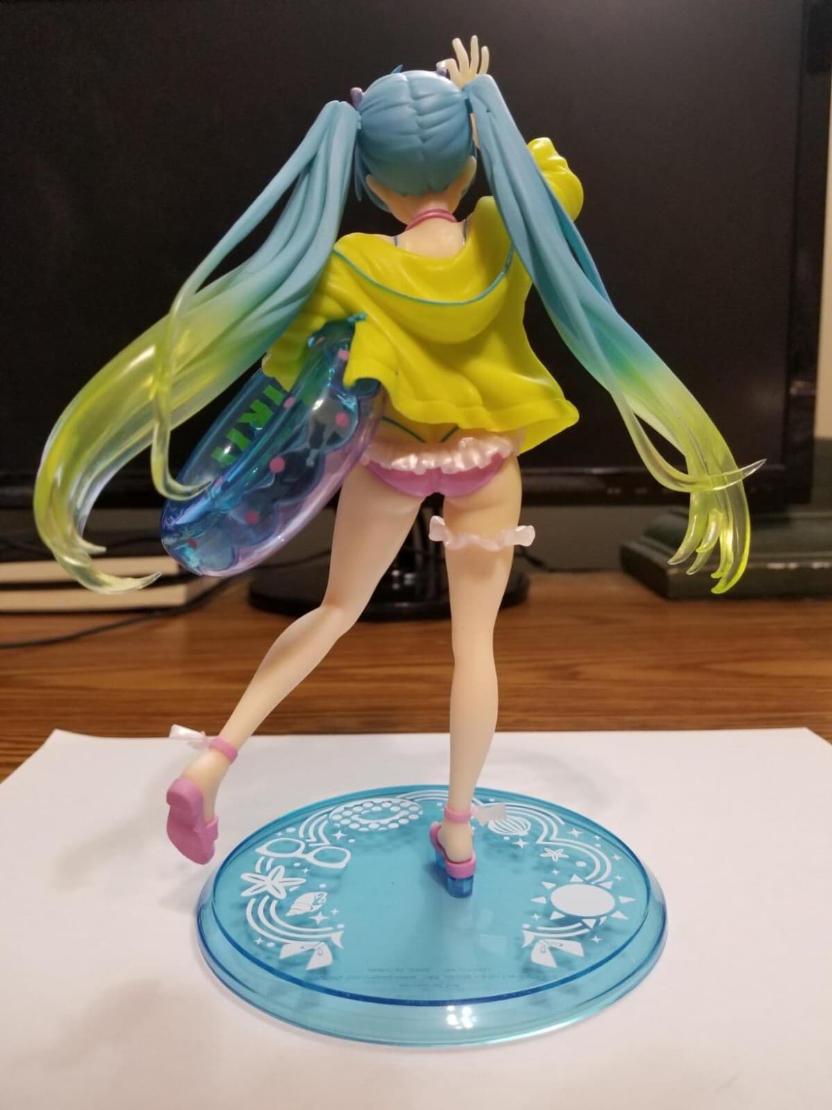 Taito 7 Hatsune Miku 3rd Season Summer Version Figure - Thumbnail 6
