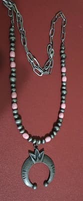 Necklace Bohemian Y shaped Pink, Brand New - Thumbnail 2
