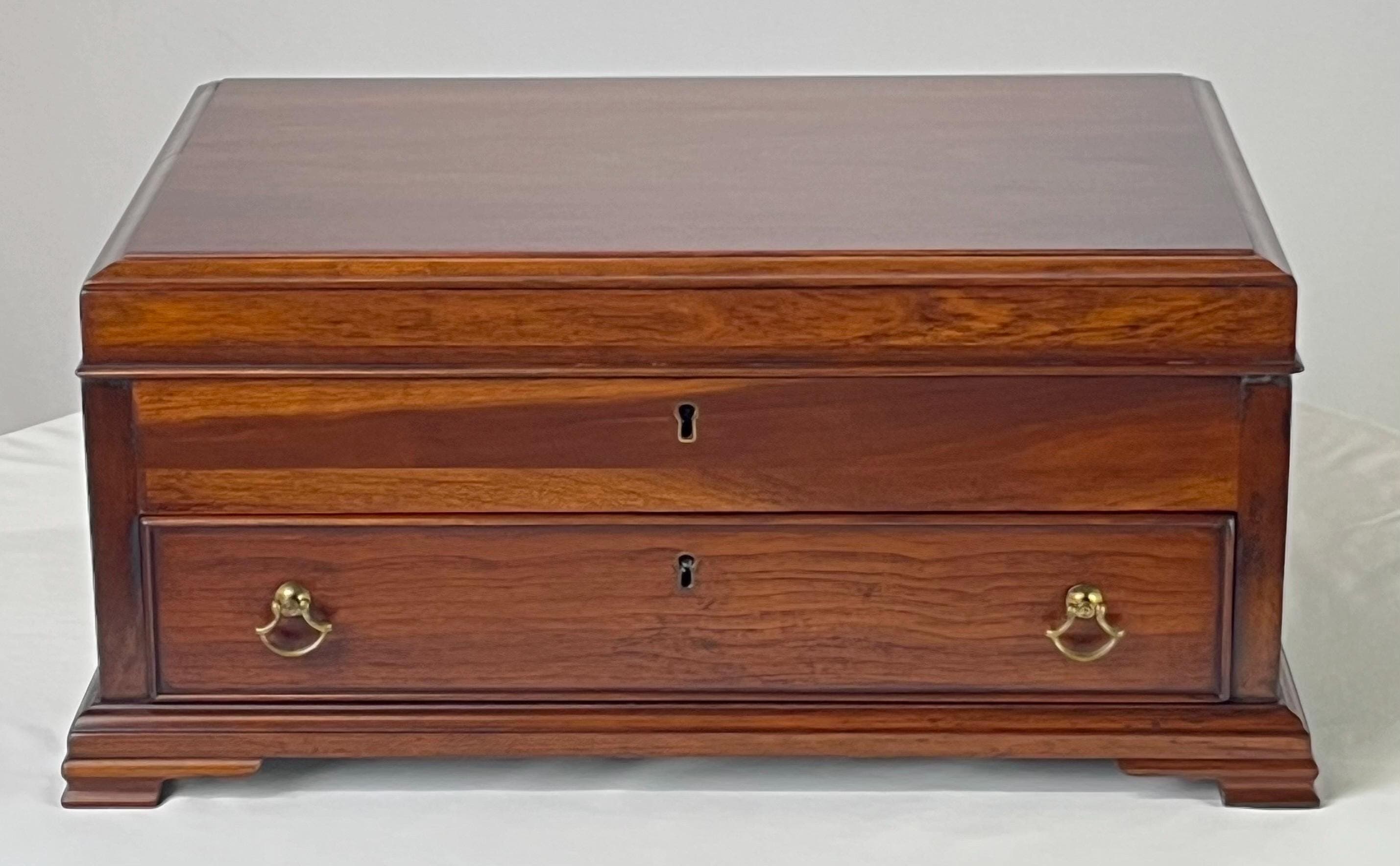 Henkel Harris Virginia Galleries Solid Wild Black Cherry Jewelry Chest - Thumbnail 2