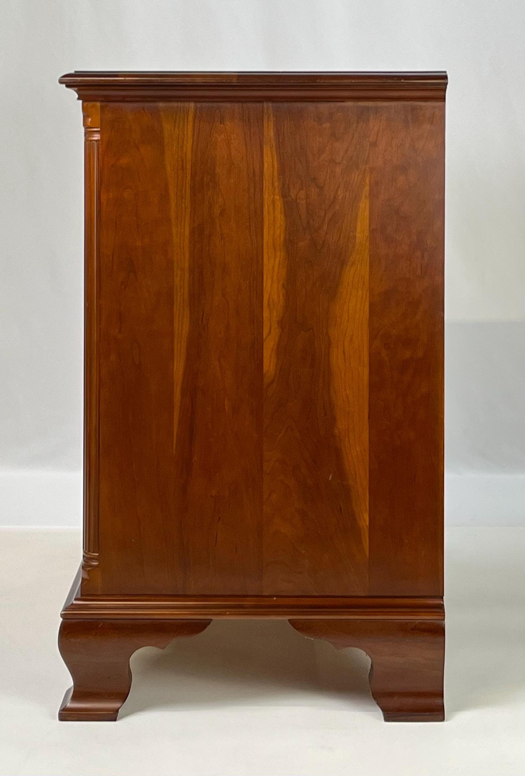 Waterford Furniture Makers Solid Cherry Bachelor’s Chest - Thumbnail 4
