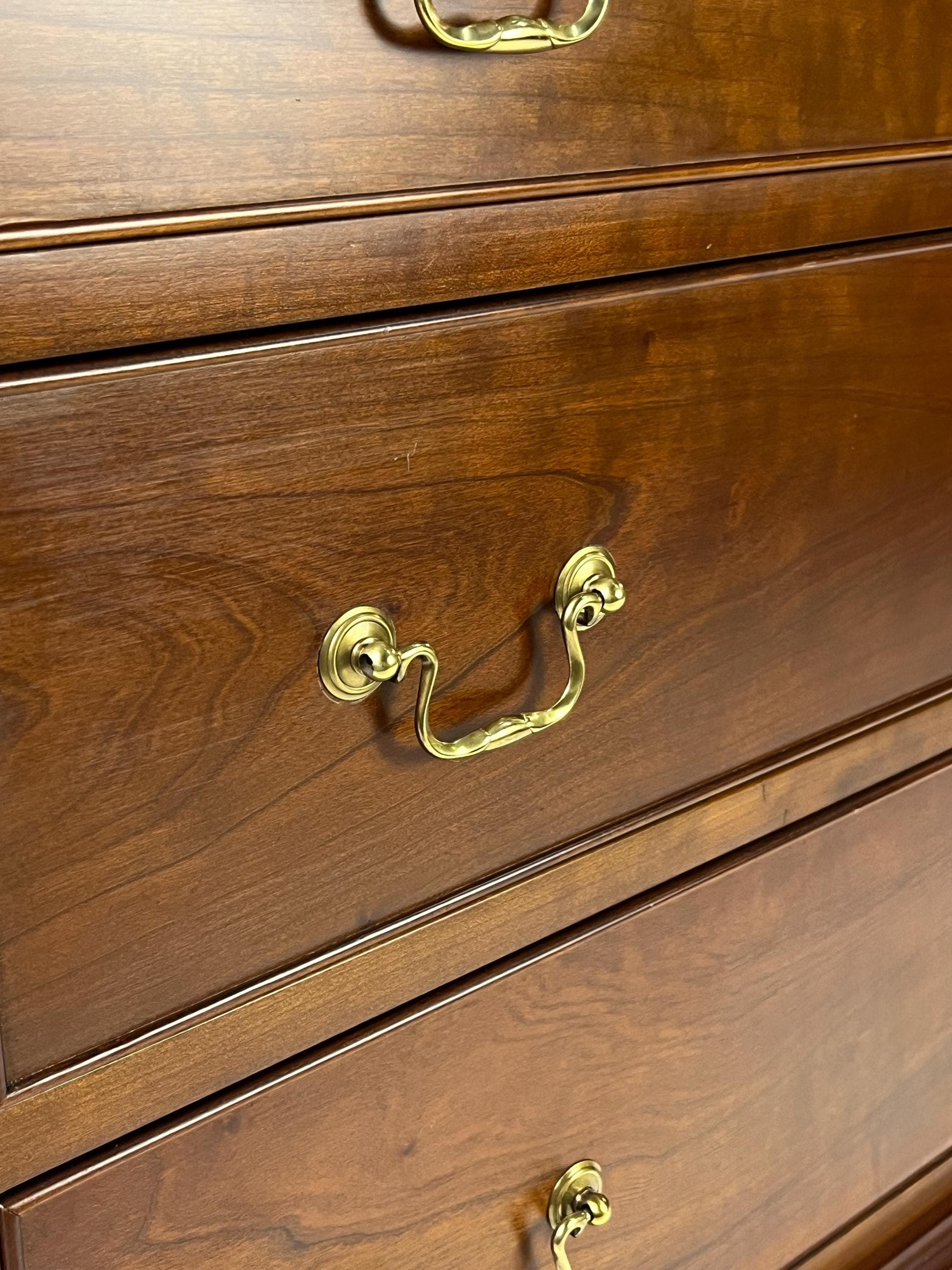Waterford Furniture Makers Solid Cherry Bachelor’s Chest - Thumbnail 12