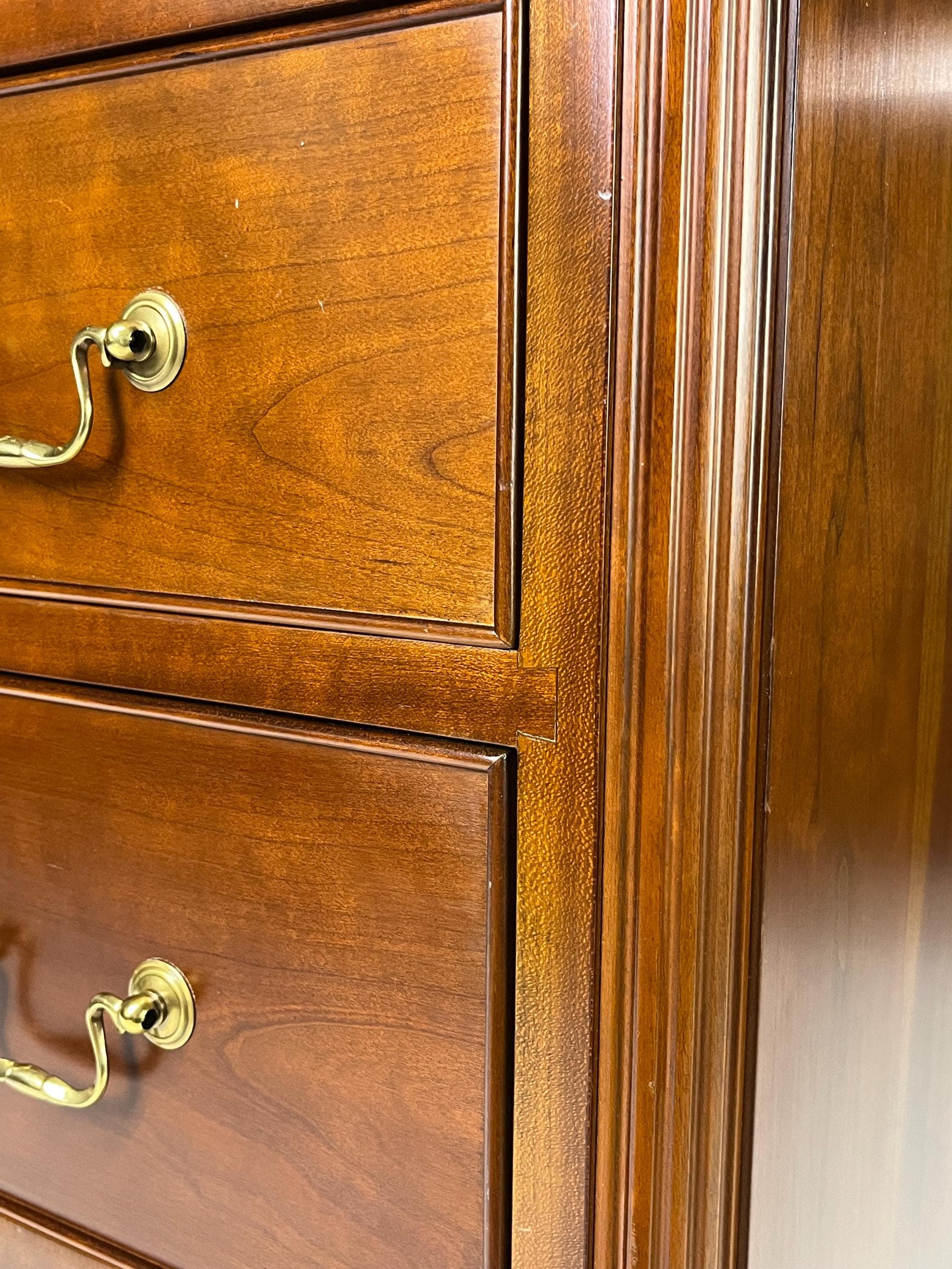 Waterford Furniture Makers Solid Cherry Bachelor’s Chest - Thumbnail 19