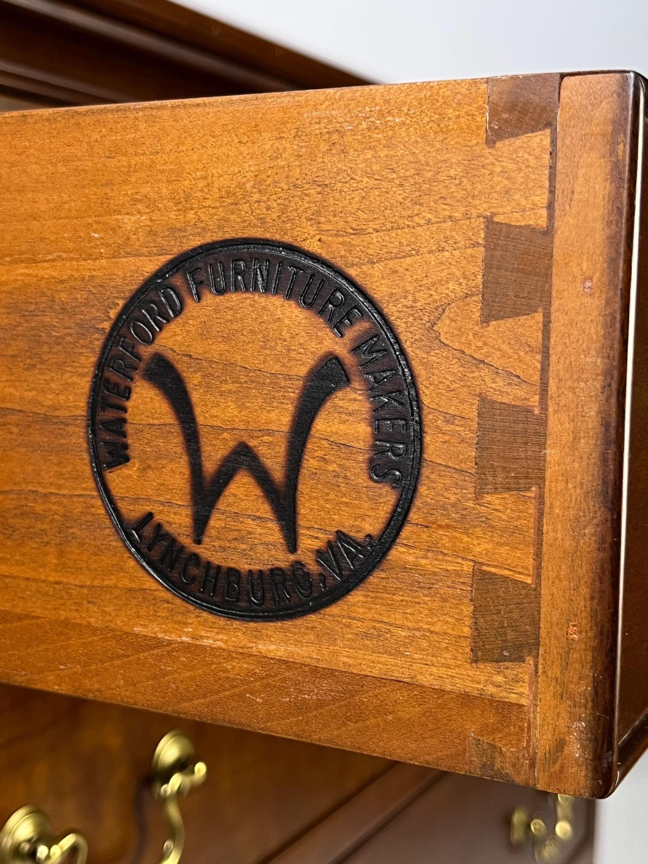 Waterford Furniture Makers Solid Cherry Bachelor’s Chest - Thumbnail 18