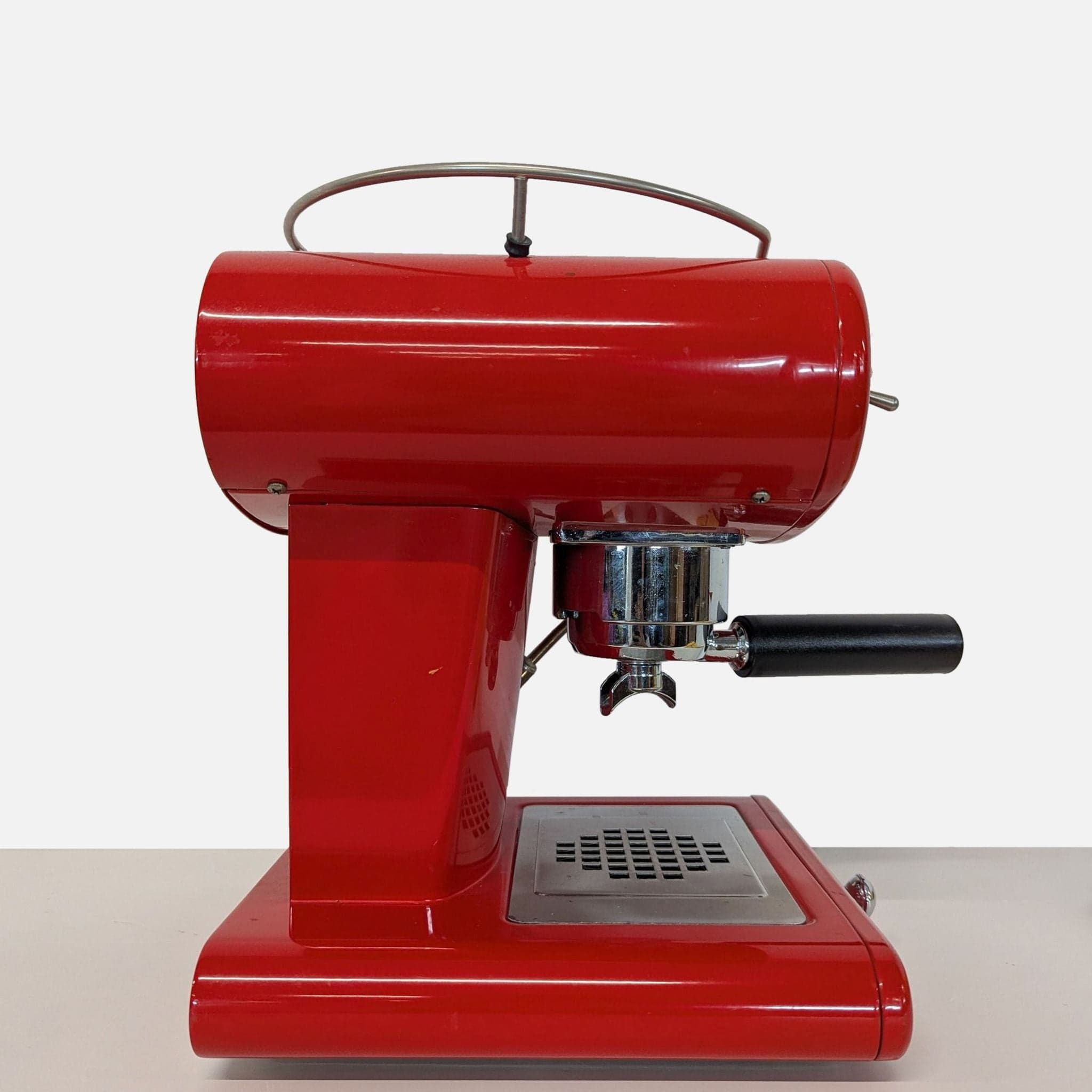 Francis Francis Red Espresso Coffee Maker – Classic Design, Reliable Performance - Thumbnail 4