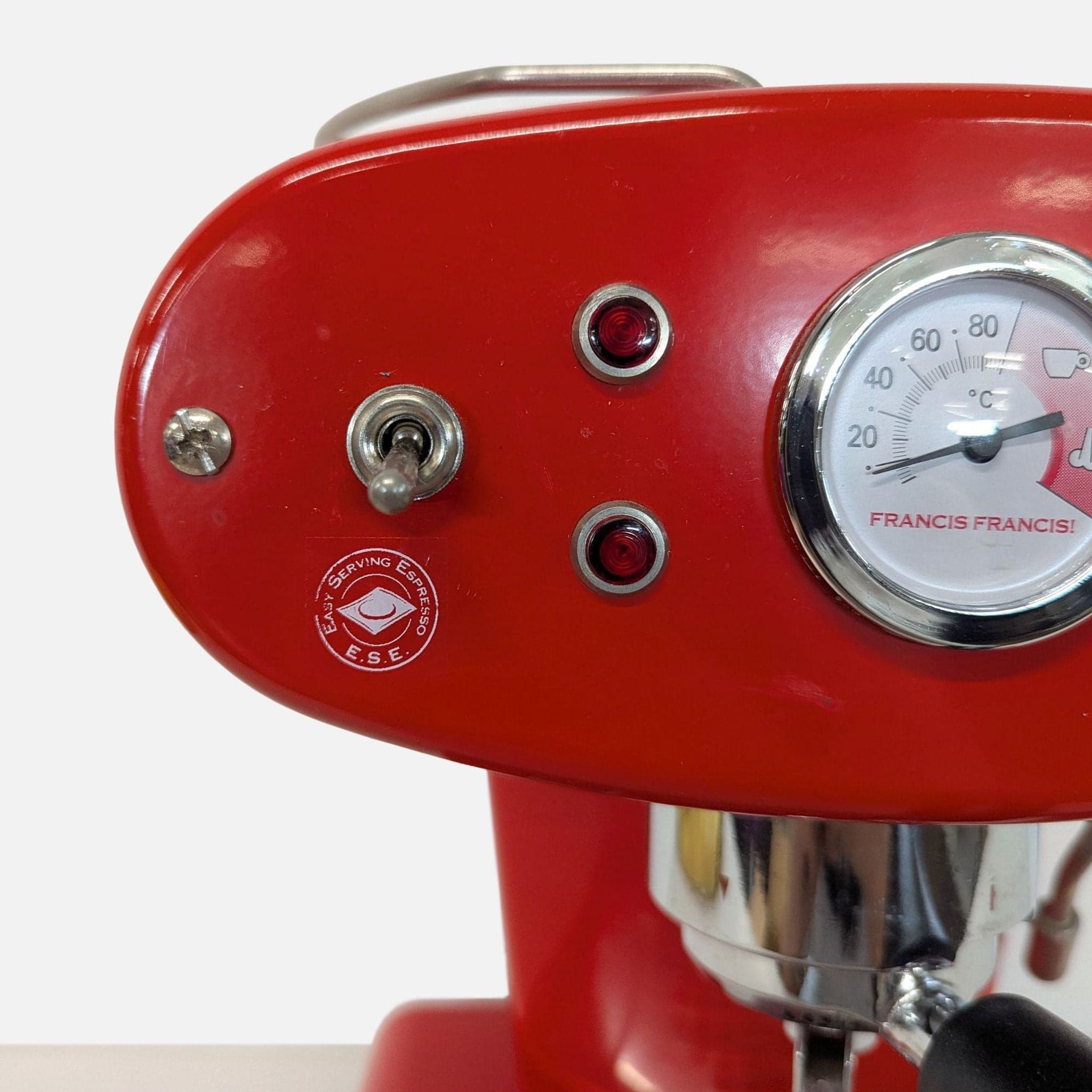 Francis Francis Red Espresso Coffee Maker – Classic Design, Reliable Performance - Thumbnail 6