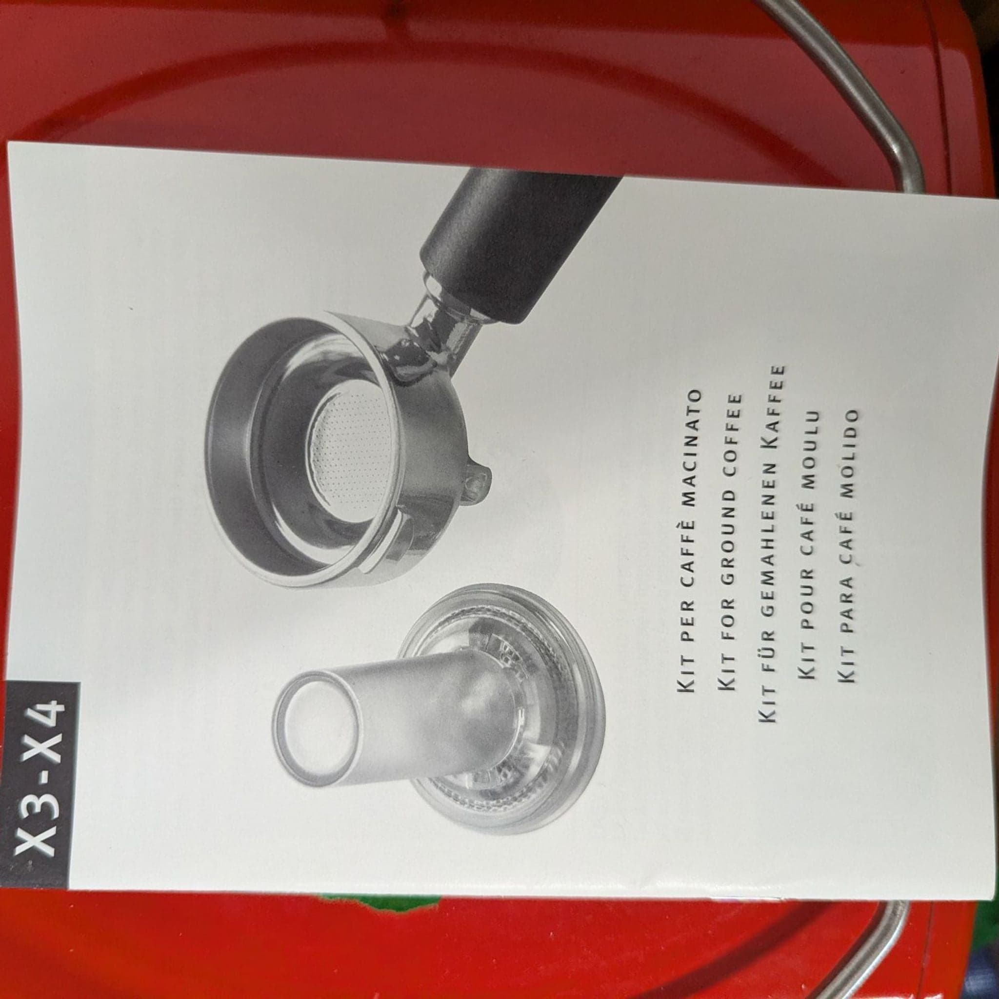 Francis Francis Red Espresso Coffee Maker – Classic Design, Reliable Performance - Thumbnail 3